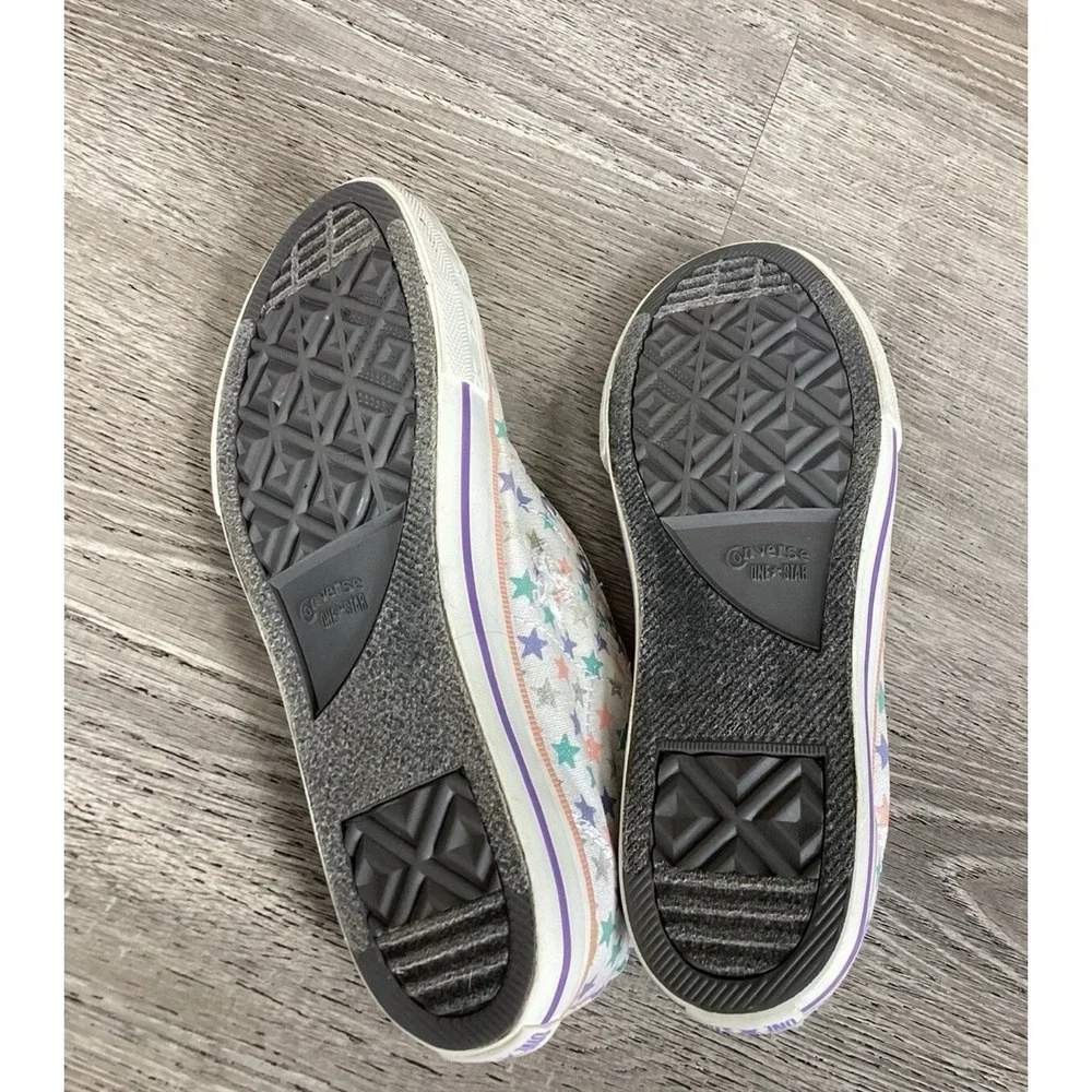 Converse Youth Size 6 Slip On Shoes Girls One Star Sneakers Stars 614979FT